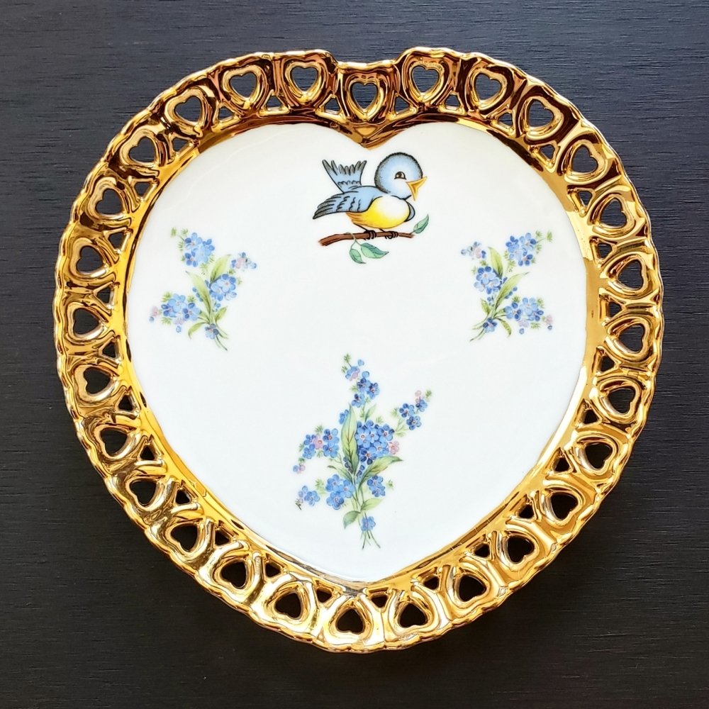 Vintage 60s Bird Floral Heart Plate Kitschy Cottagecore Decor